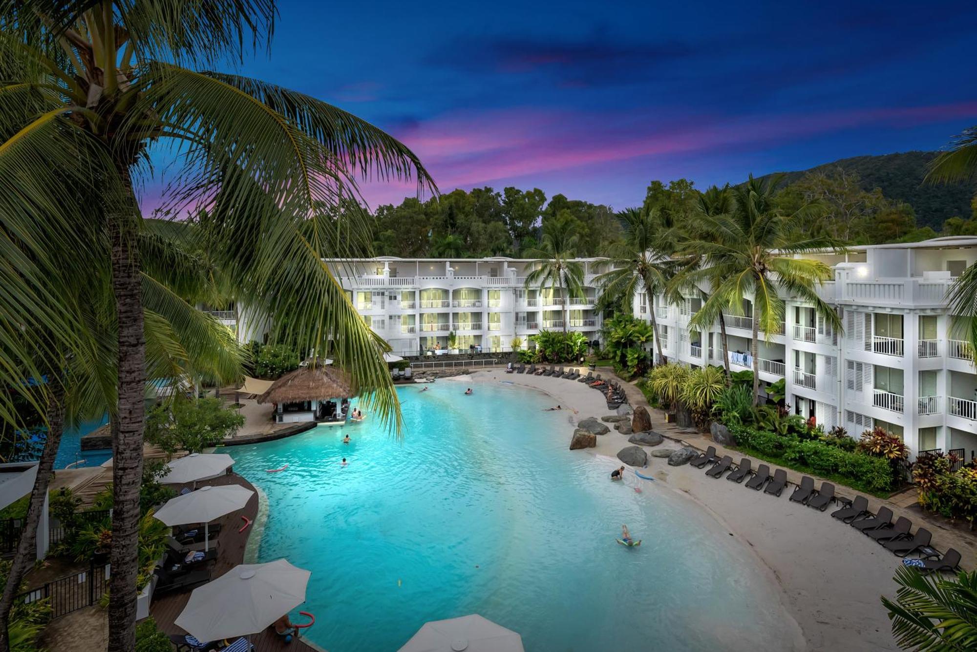 Elysium Private Apartments At Beach Club & Spa Palm Cove Exterior foto