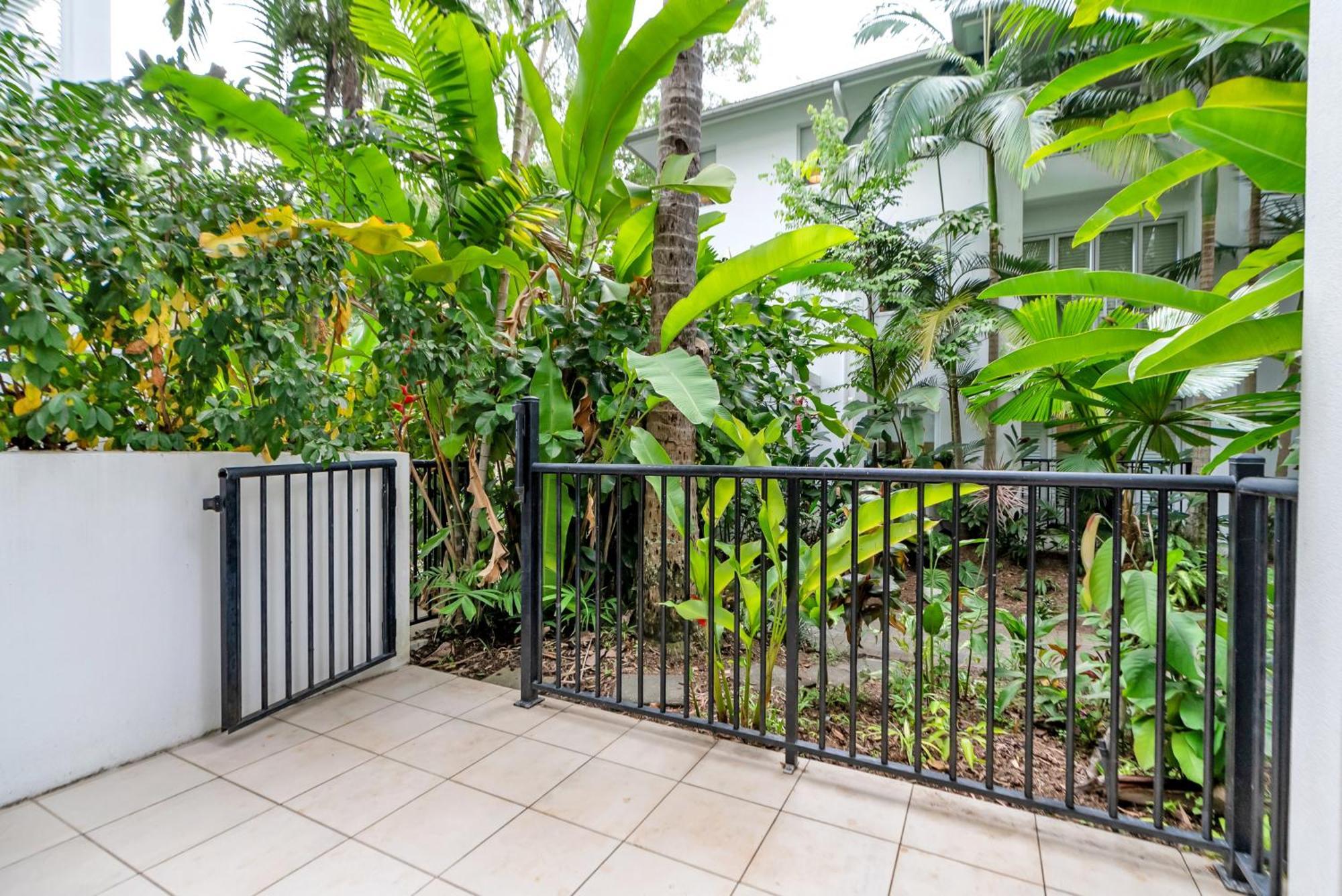 Elysium Private Apartments At Beach Club & Spa Palm Cove Exterior foto
